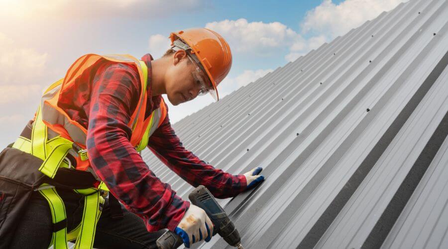 Professional Emergency Roof Repairs services in Porterdale, GA